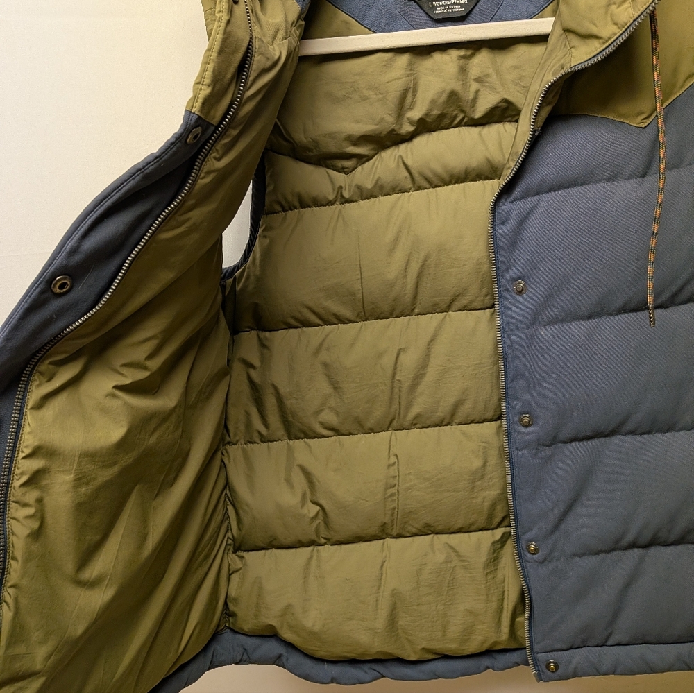 Patagonia Women's Hooded Puffer Vest in Olive and Gray - Picture 4 of 6